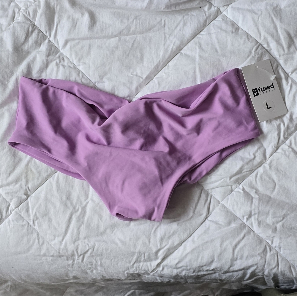 Fused Hawaii Kona Bottom - NWT